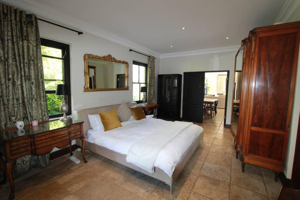 Alphen Drive Appartement *