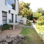 Alphen Drive Apartments
